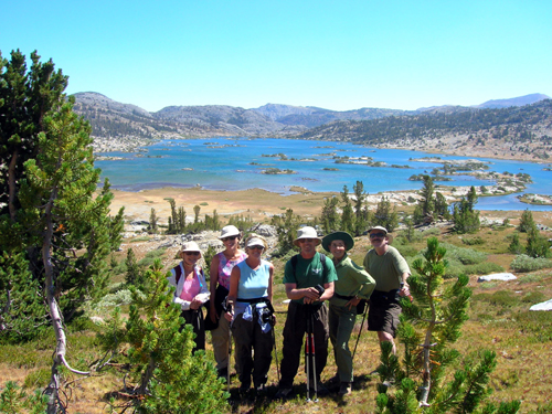 Ascending from Thousand Island Lake